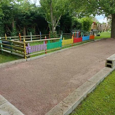 Chez Patrick בית אירוח Maizet