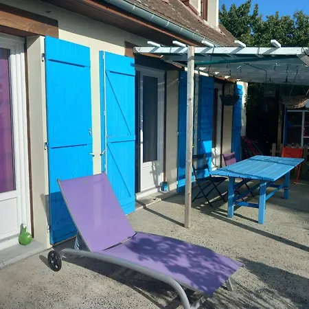 Chez Patrick منزل للإقامة *